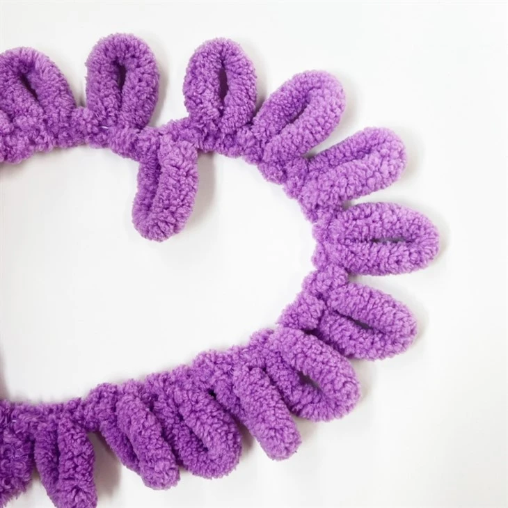 finger loop knitting